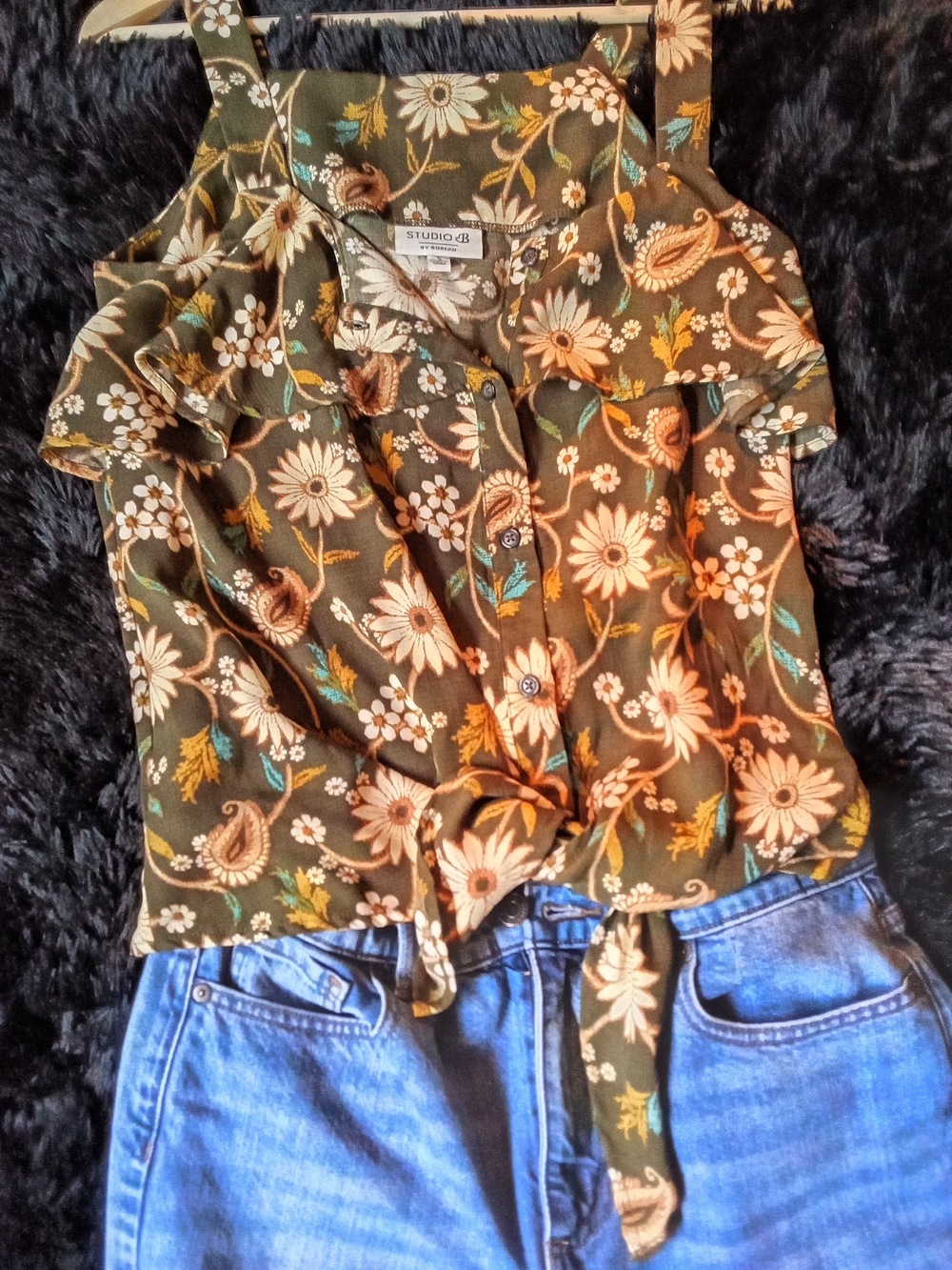 Studio B By Bobeau Boho Floral Tie-Front Ruffle Camisole